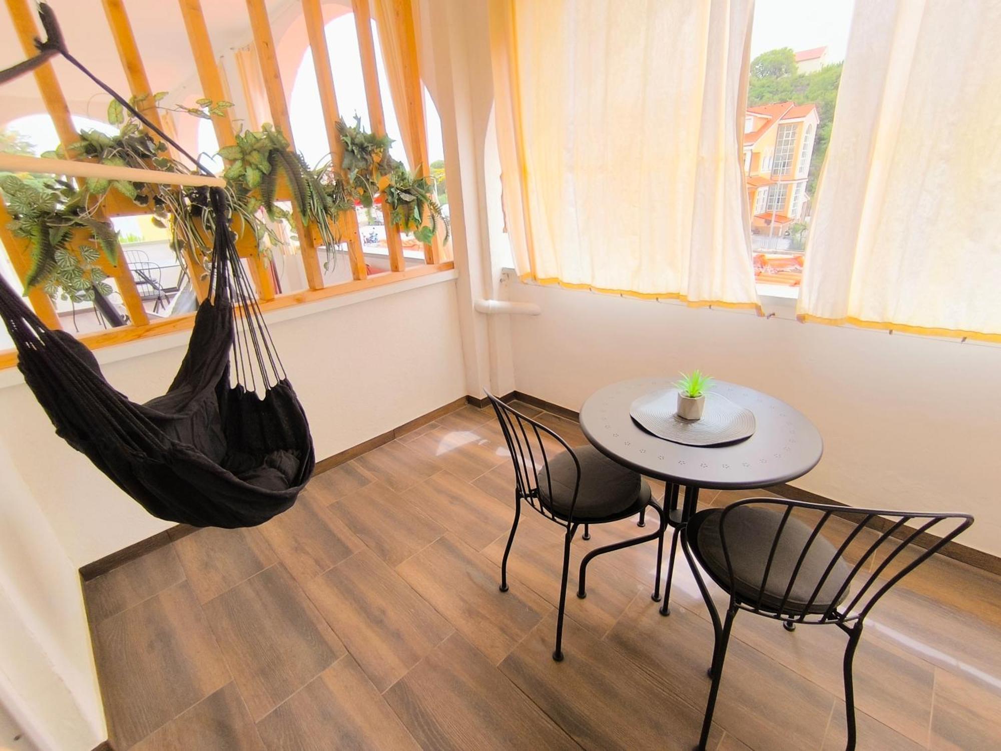 Hotel House Kapetanovic Palit Exterior foto
